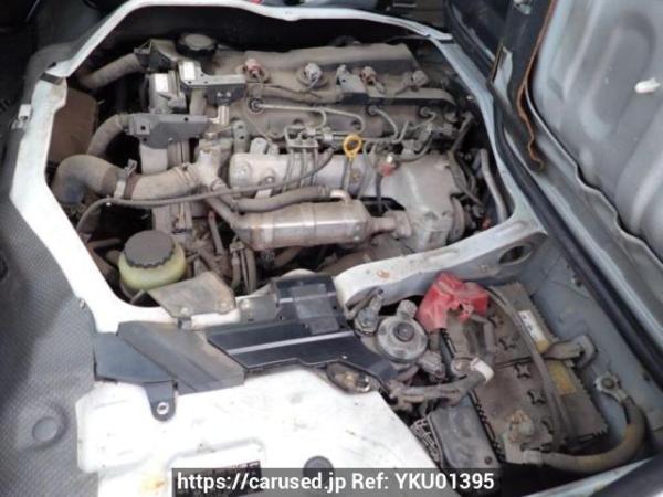 Used 2005 AT toyota hiace-van KDH205V Image[9]