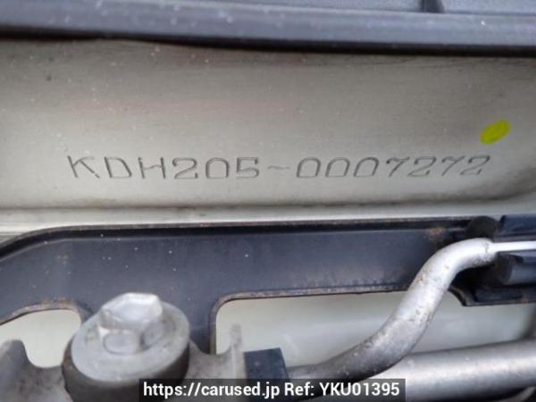 Used 2005 AT toyota hiace-van KDH205V Image[11]