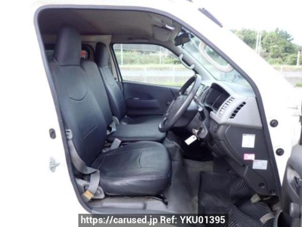 Used 2005 AT toyota hiace-van KDH205V Image[12]