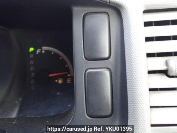 Used 2005 AT toyota hiace-van KDH205V Image[25]