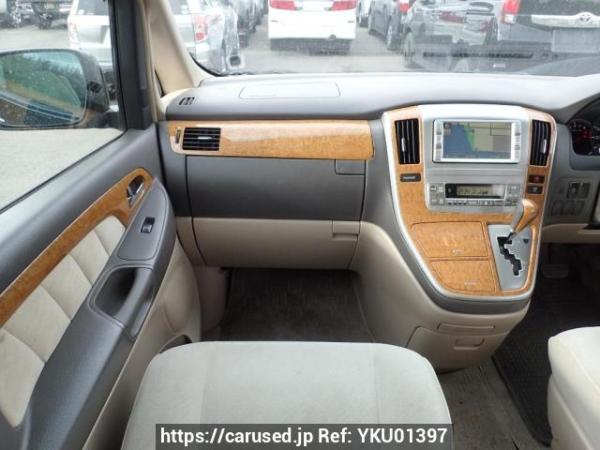 Used 2005 AT toyota alphard ANH10W Image[16]
