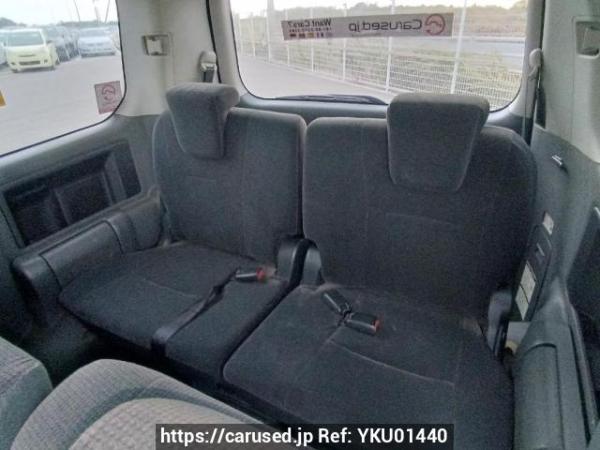 Used 2010 AT toyota noah ZRR70G Image[17]
