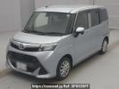 Toyota TANK M910A