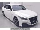 Toyota Crown Hybrid AZSH20