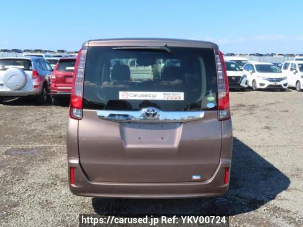 Used 2014 AT toyota noah ZRR80G Image[5]