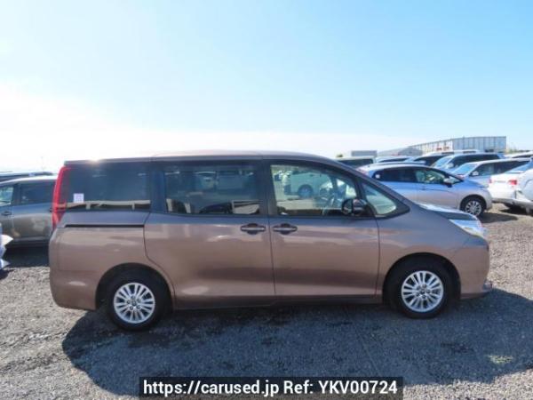 Used 2014 AT toyota noah ZRR80G Image[7]