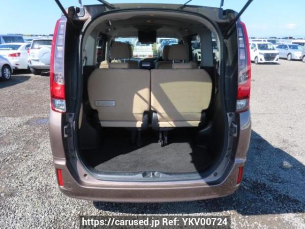 Used 2014 AT toyota noah ZRR80G Image[8]