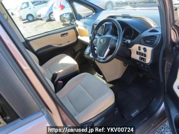 Used 2014 AT toyota noah ZRR80G Image[11]