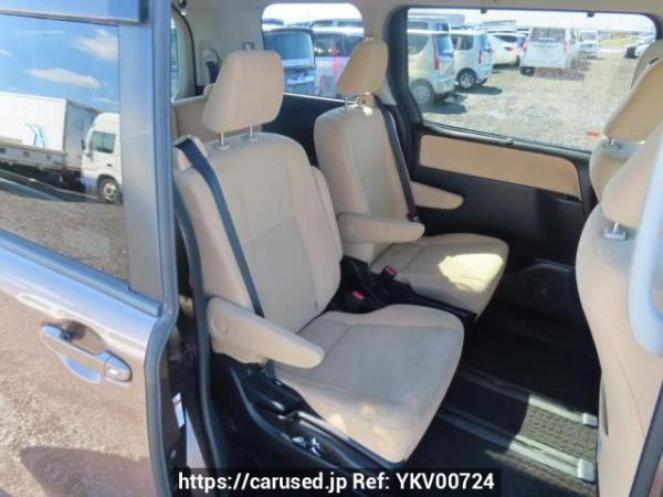 Used 2014 AT toyota noah ZRR80G Image[13]