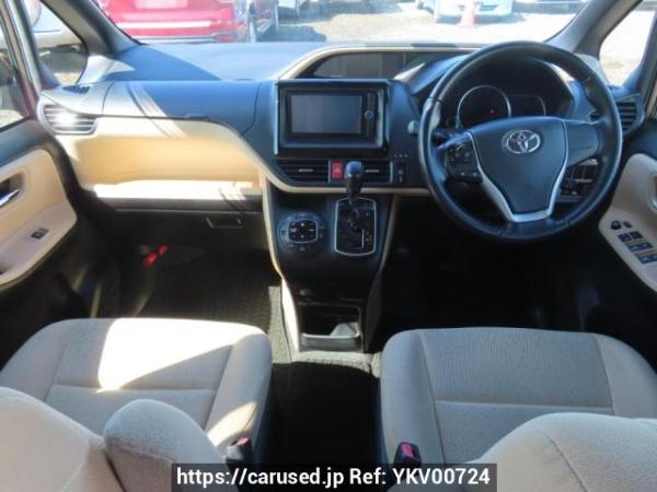 Used 2014 AT toyota noah ZRR80G Image[17]