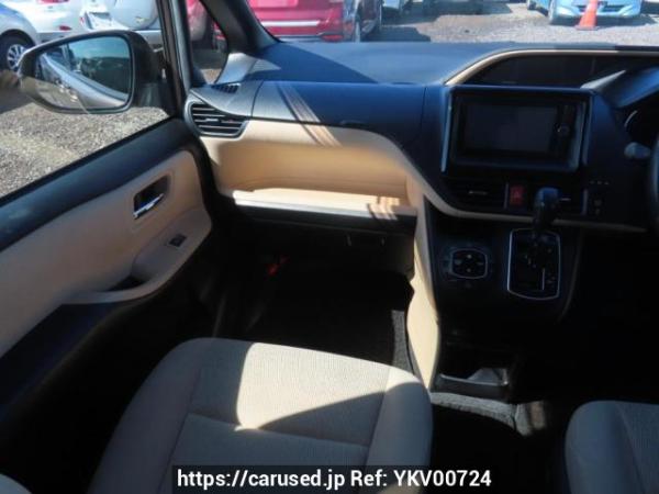 Used 2014 AT toyota noah ZRR80G Image[18]