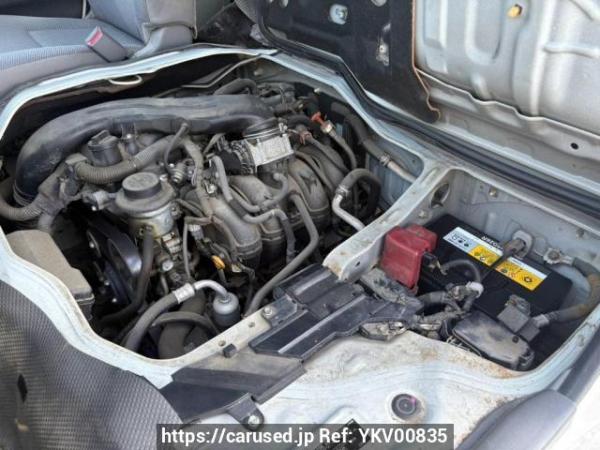 Used 2005 AT toyota hiace-wagon TRH214W Image[9]