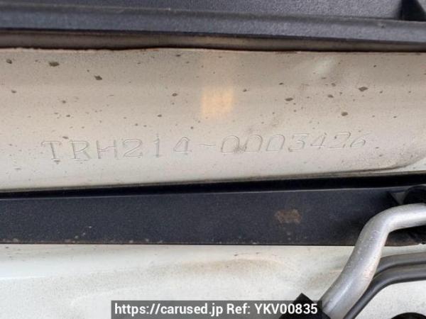 Used 2005 AT toyota hiace-wagon TRH214W Image[11]