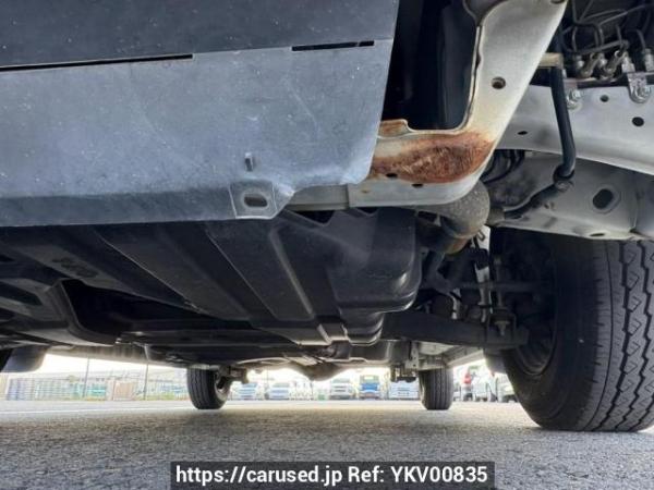 Used 2005 AT toyota hiace-wagon TRH214W Image[35]
