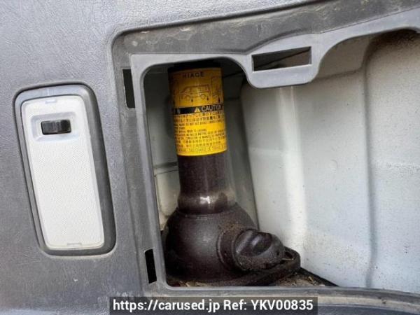 Used 2005 AT toyota hiace-wagon TRH214W Image[44]