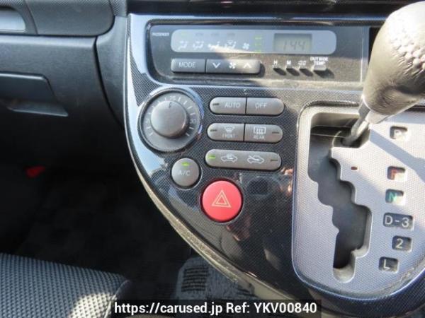 Used 2005 AT toyota wish ZNE10G Image[22]