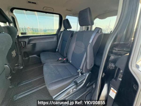 Used 2014 AT toyota noah ZRR80G Image[15]