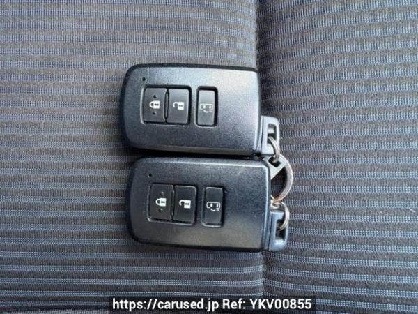 Used 2014 AT toyota noah ZRR80G Image[29]