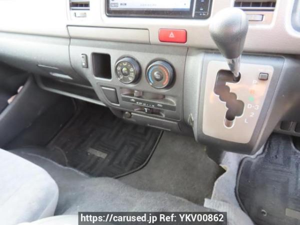 Used 2006 AT toyota hiace-van KDH200V Image[28]