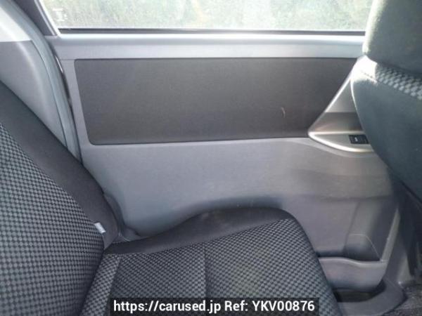 Used 2010 AT toyota noah ZRR75W Image[18]