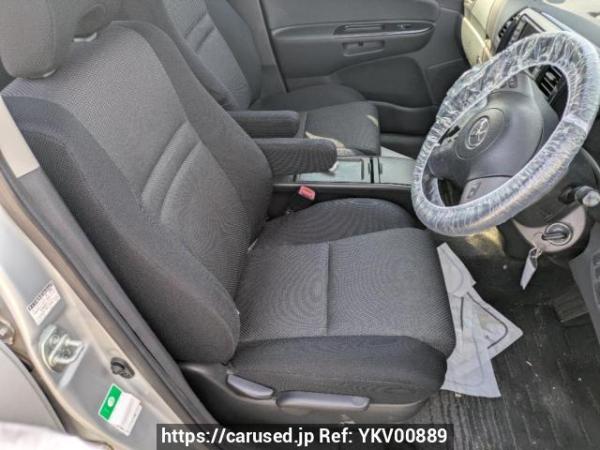 Used 2003 AT toyota wish ZNE10G Image[9]