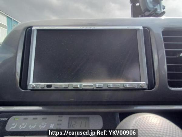 Used 2004 AT toyota wish ZNE10G Image[21]