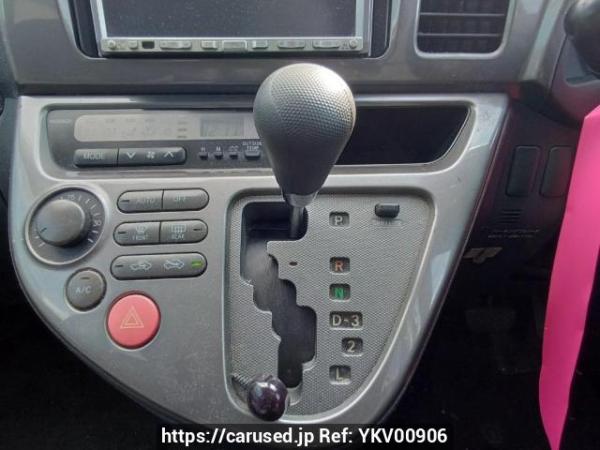 Used 2004 AT toyota wish ZNE10G Image[23]