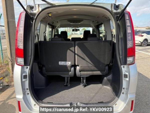 Used 2014 AT toyota noah ZRR80G Image[8]