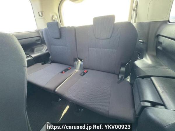 Used 2014 AT toyota noah ZRR80G Image[16]