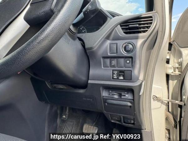 Used 2014 AT toyota noah ZRR80G Image[28]
