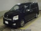 Toyota Voxy ZRR75W