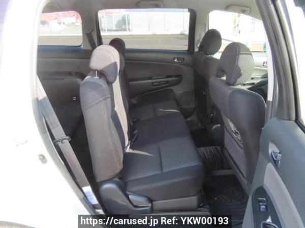 Used 2004 AT toyota wish ZNE14G Image[17]