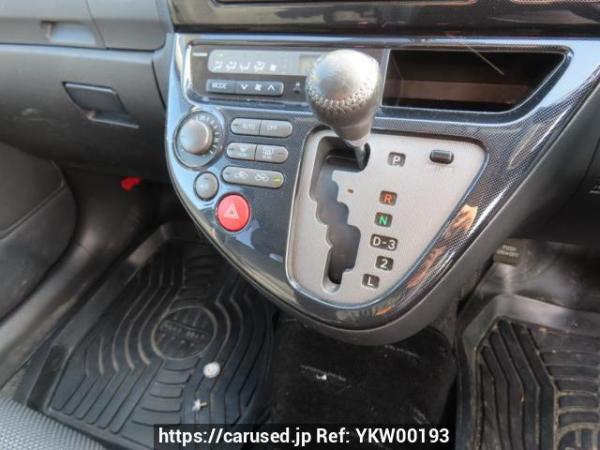 Used 2004 AT toyota wish ZNE14G Image[25]