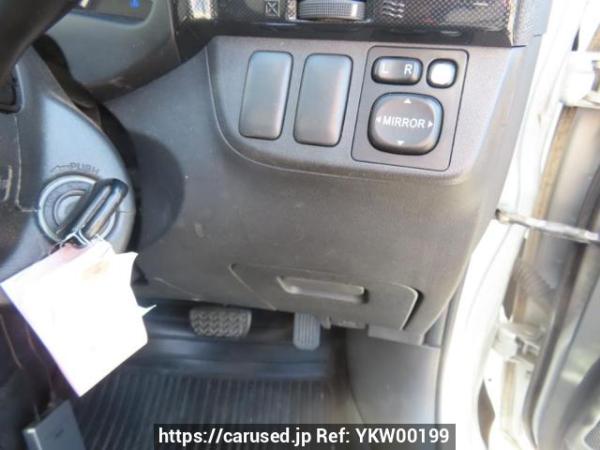 Used 2004 AT toyota wish ZNE10G Image[25]