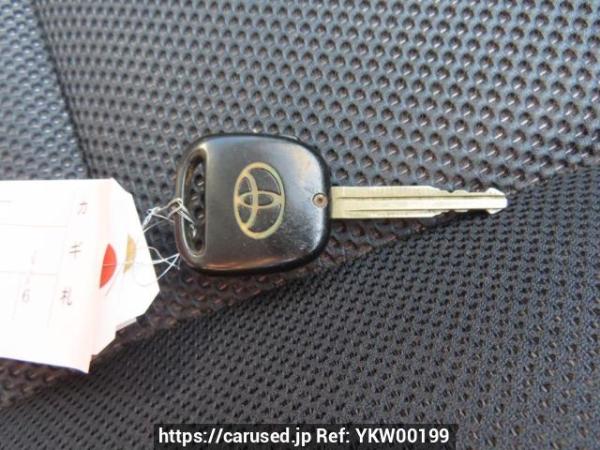 Used 2004 AT toyota wish ZNE10G Image[26]