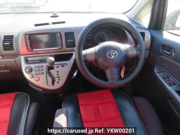 Used 2003 AT toyota wish ZNE10G Image[23]