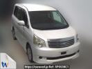 Toyota Noah ZRR75G