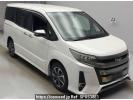 Toyota Noah ZRR85W