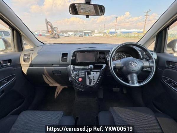 Used 2005 AT toyota wish ZNE10G Image[19]