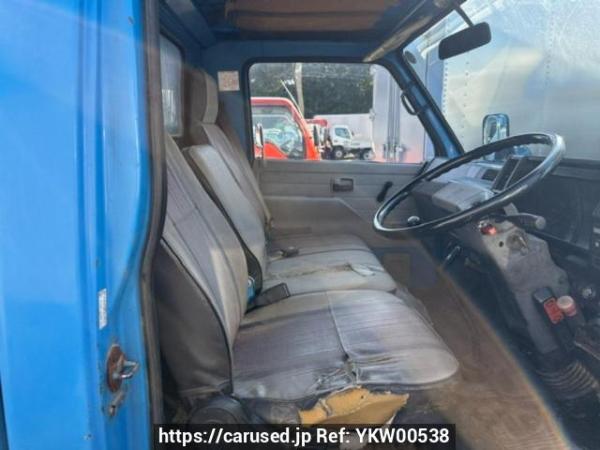 Used 1986 MT isuzu elf-truck NKR57ED Image[8]