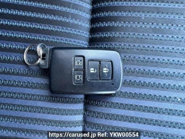 Used 2015 AT toyota noah ZRR80W Image[29]