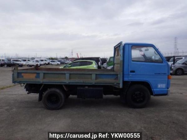 Used 1985 MT isuzu elf-truck NKR57ED Image[7]