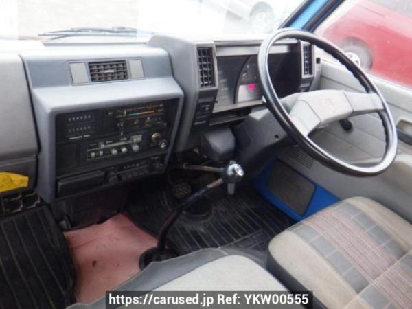 Used 1985 MT isuzu elf-truck NKR57ED Image[25]