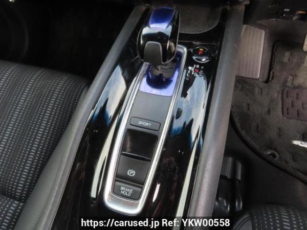 Used 2017 AT honda vezel RU3 Image[22]