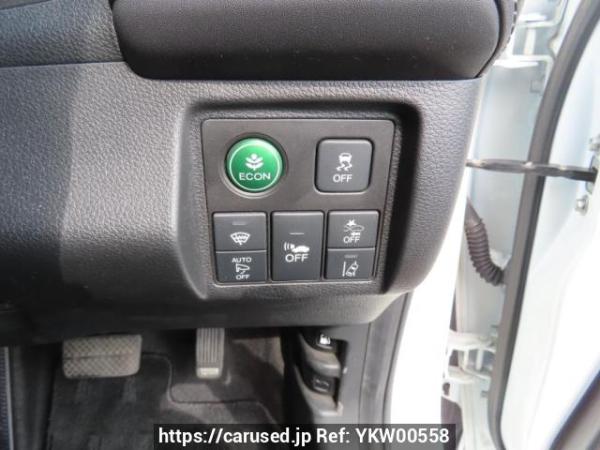 Used 2017 AT honda vezel RU3 Image[26]