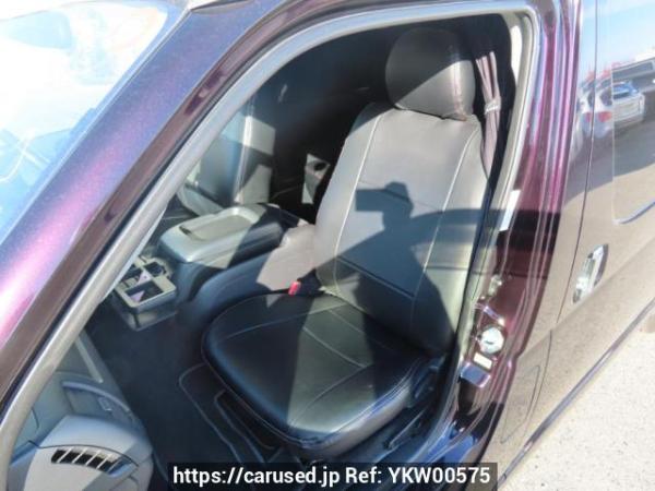 Used 2017 AT toyota regiusace-van KDH201V Image[16]