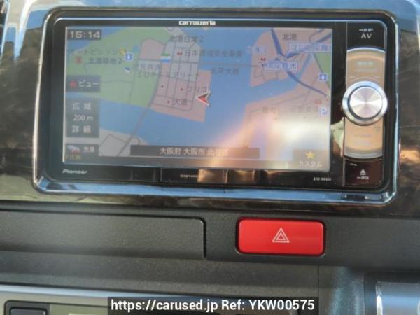 Used 2017 AT toyota regiusace-van KDH201V Image[25]