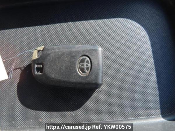Used 2017 AT toyota regiusace-van KDH201V Image[32]