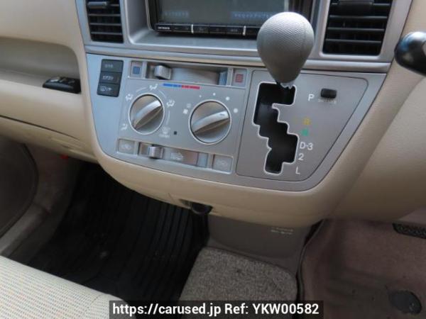 Used 2004 AT toyota raum NCZ25 Image[26]