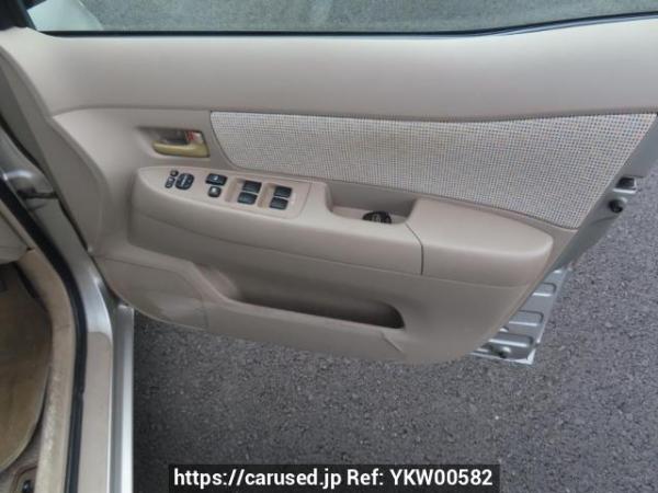 Used 2004 AT toyota raum NCZ25 Image[34]
